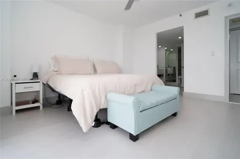 19707 Turnberry Way Aventura FL 33180