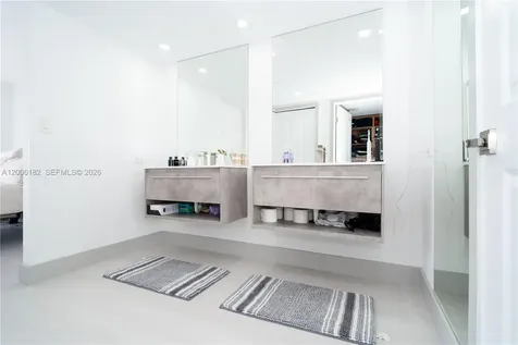 19707 Turnberry Way Aventura FL 33180