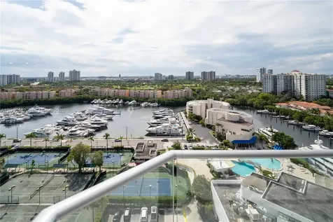 19707 Turnberry Way Aventura FL 33180