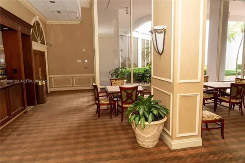 19707 Turnberry Way Aventura FL 33180