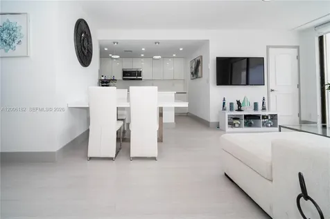 19707 Turnberry Way Aventura FL 33180