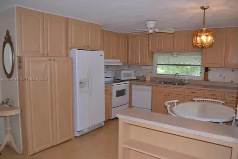 1620 SW 64th Way Boca Raton FL 33428