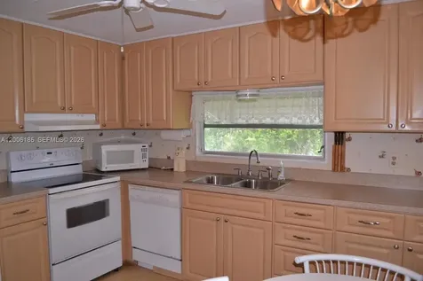 1620 SW 64th Way Boca Raton FL 33428