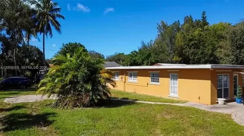 4001 SW 73rd Avenue Davie FL 33314