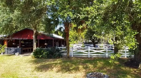 4001 SW 73rd Avenue Davie FL 33314