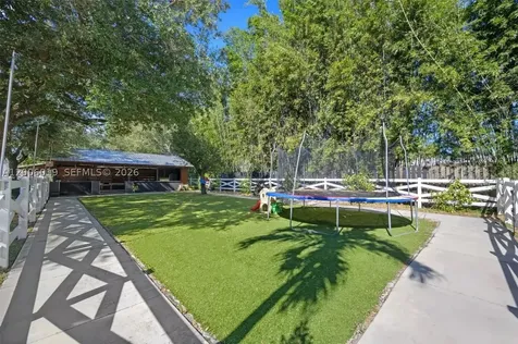 4001 SW 73rd Avenue Davie FL 33314