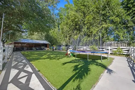4001 SW 73rd Avenue Davie FL 33314