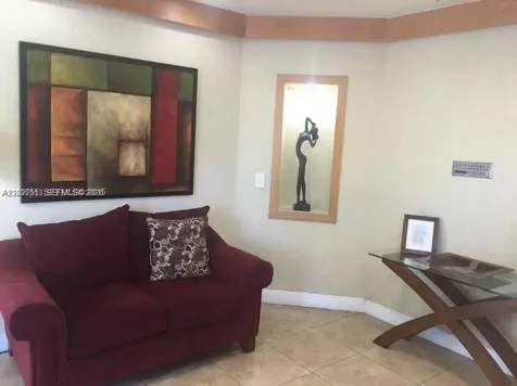 20840 San Simeon Way Miami FL 33179