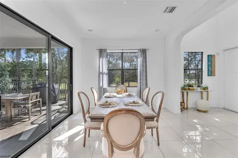 865 SW 113th Lane Pembroke Pines FL 33025