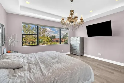 865 SW 113th Lane Pembroke Pines FL 33025
