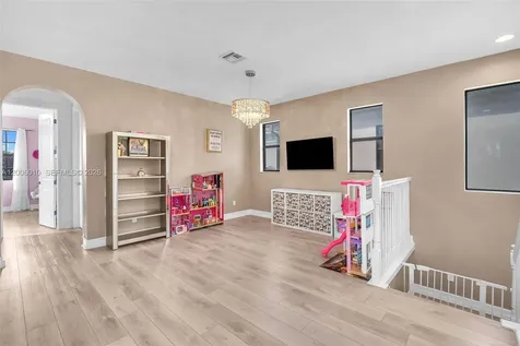 865 SW 113th Lane Pembroke Pines FL 33025