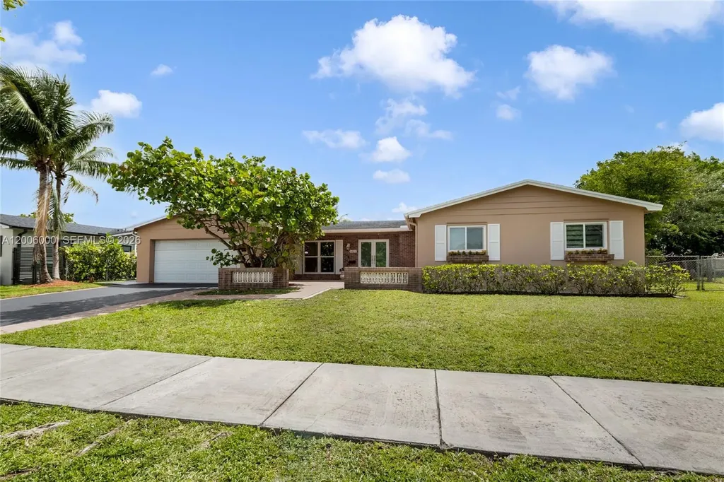 9321 SW 104th Court Miami FL 33176