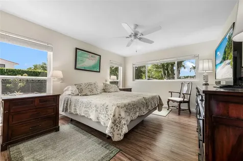 9321 SW 104th Court Miami FL 33176