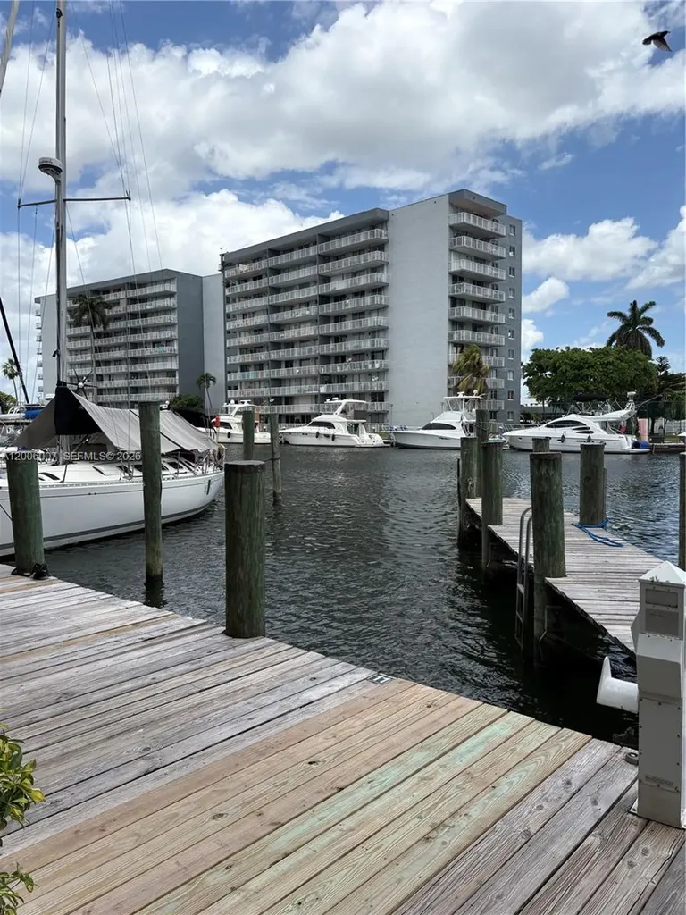 2415 NW 16th Street Road #11 Miami FL 33125