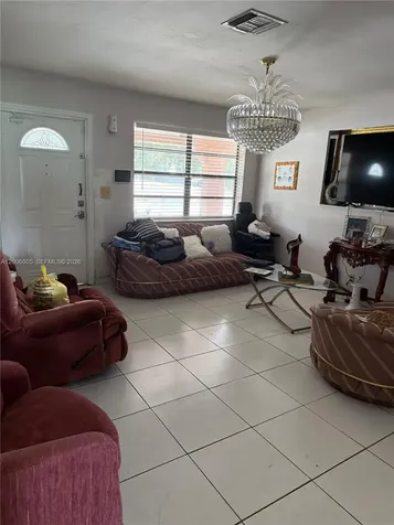 6367 Southgate Boulevard Margate FL 33068