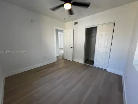 2041 NW 2nd Street Miami FL 33125