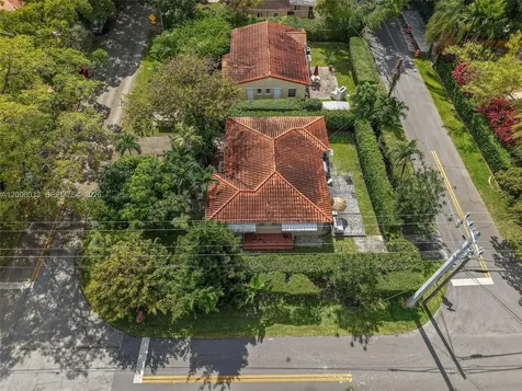 4401 SW 16th Street Miami FL 33134