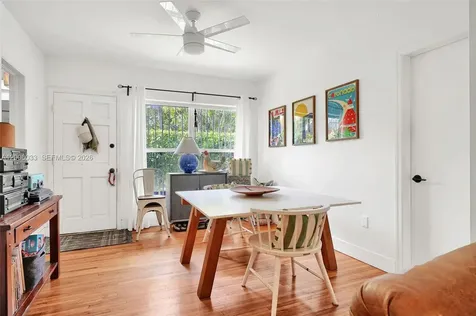 4401 SW 16th Street Miami FL 33134