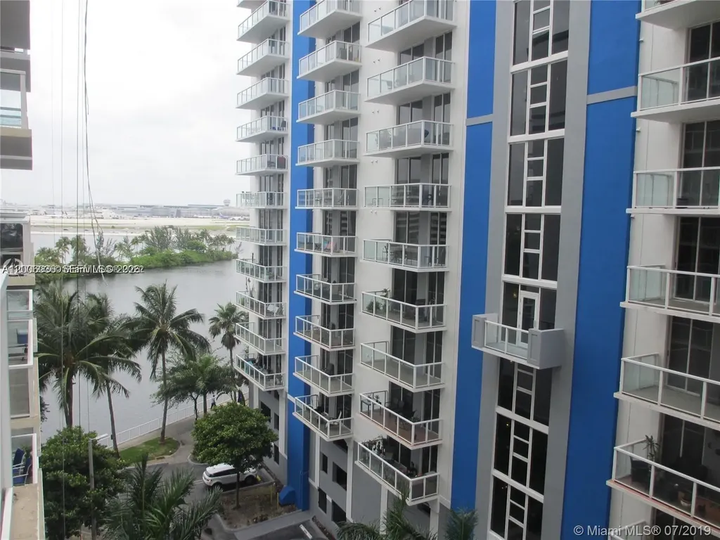 5091 NW 7th Street Miami FL 33126