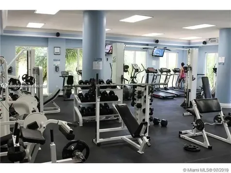 5091 NW 7th Street Miami FL 33126