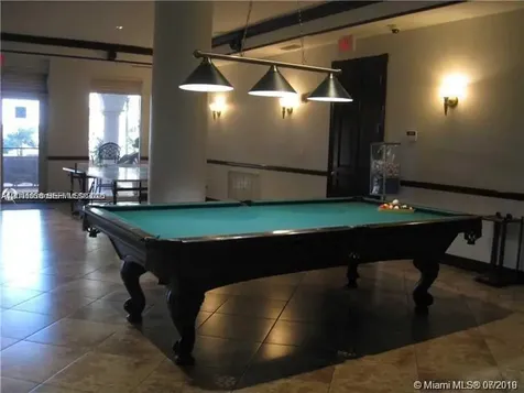 5091 NW 7th Street Miami FL 33126