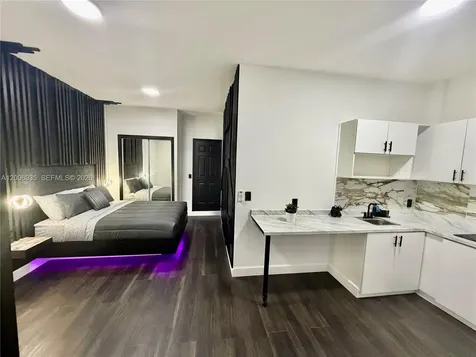 129 SW 229th Miami FL 33170