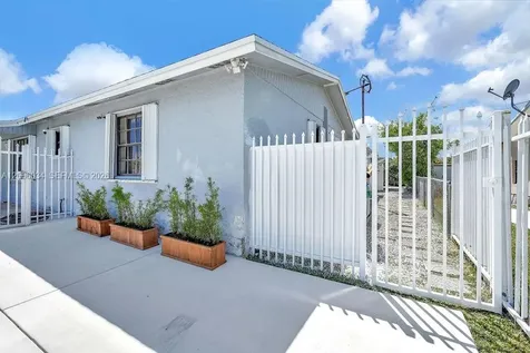 25420 SW 124th Place Homestead FL 33032