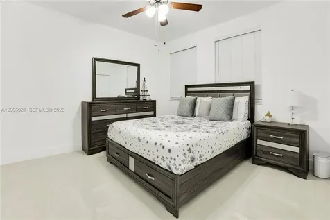 16621 SW 58th Terrace Miami FL 33193