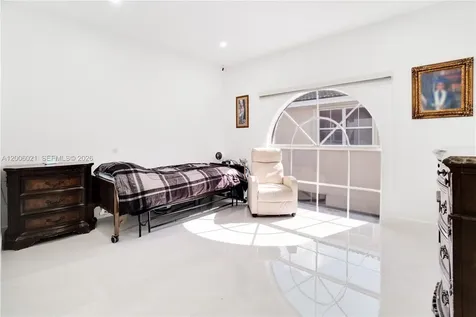 16621 SW 58th Terrace Miami FL 33193