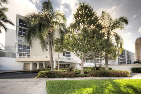 17801 N Bay Road Sunny Isles Beach FL 33160