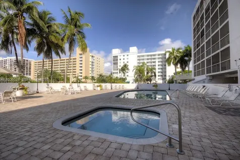 17801 N Bay Road Sunny Isles Beach FL 33160
