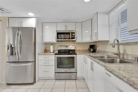 17801 N Bay Road Sunny Isles Beach FL 33160