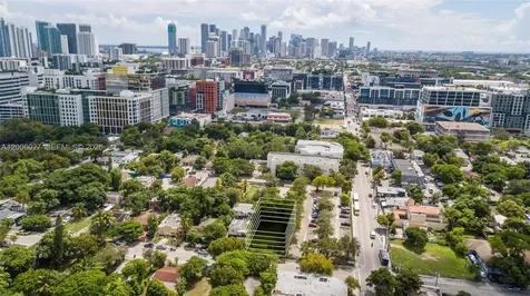 178 NW 32nd Street Miami FL 33127