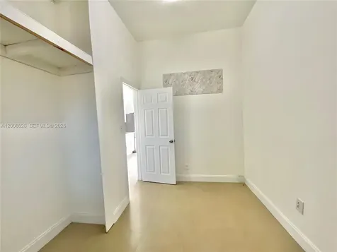 2516 Cleveland Street Hollywood FL 33020