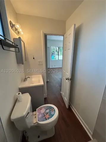 2516 Cleveland Street Hollywood FL 33020