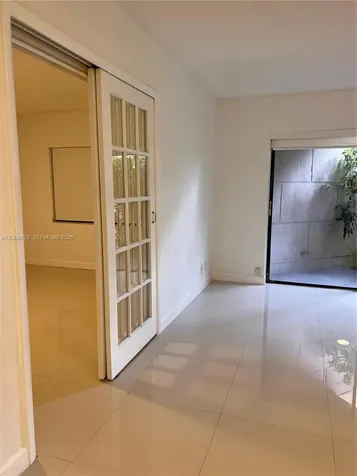 8290 Lake Drive Doral FL 33166