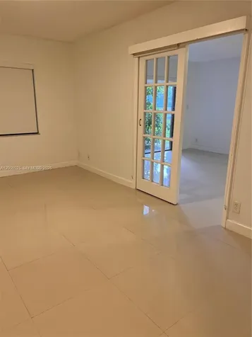 8290 Lake Drive Doral FL 33166