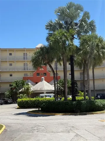 8290 Lake Drive Doral FL 33166