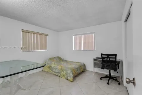 6534 NW 2nd Street Margate FL 33063