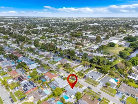 6534 NW 2nd Street Margate FL 33063