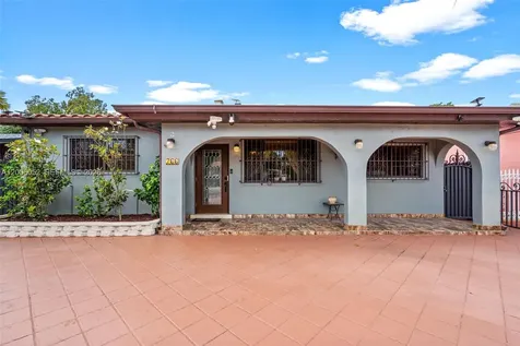 766 W 36th Street Hialeah FL 33012