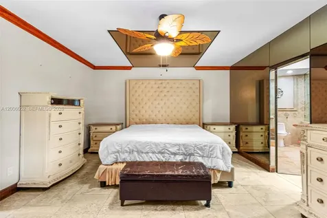 766 W 36th Street Hialeah FL 33012