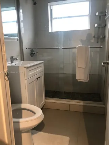 911 Meridian Avenue Miami Beach FL 33139