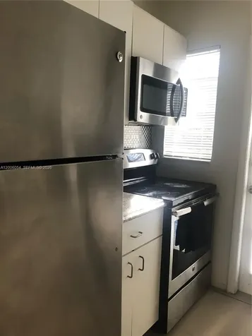 911 Meridian Avenue Miami Beach FL 33139