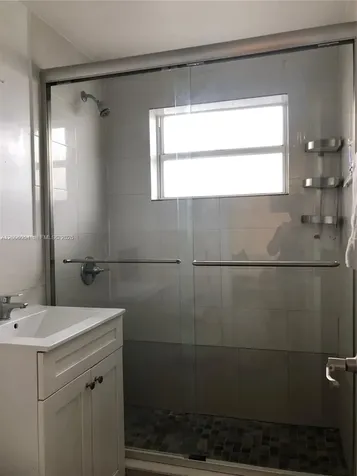 911 Meridian Avenue Miami Beach FL 33139