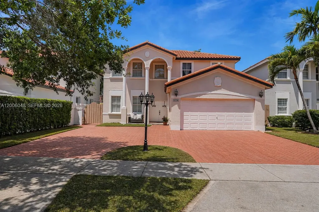 6114 SW 158th Pass Miami FL 33193