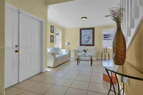 6114 SW 158th Pass Miami FL 33193