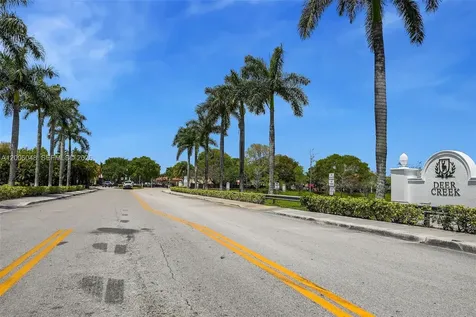 6114 SW 158th Pass Miami FL 33193