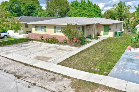 1225 NE 136th Terrace North Miami FL 33161