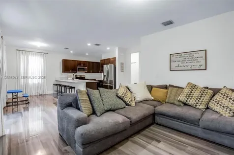 3506 W 106th Terrace Hialeah FL 33018
